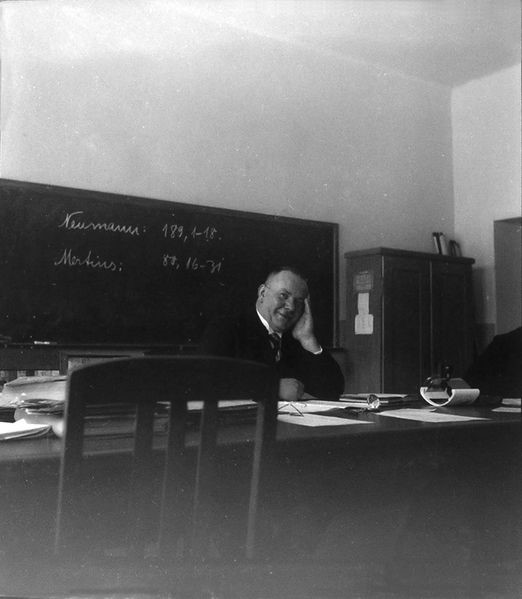Heinrich Samel, der Direktor der Herderschule (Bild: Dr. Dietmar Fischer)***